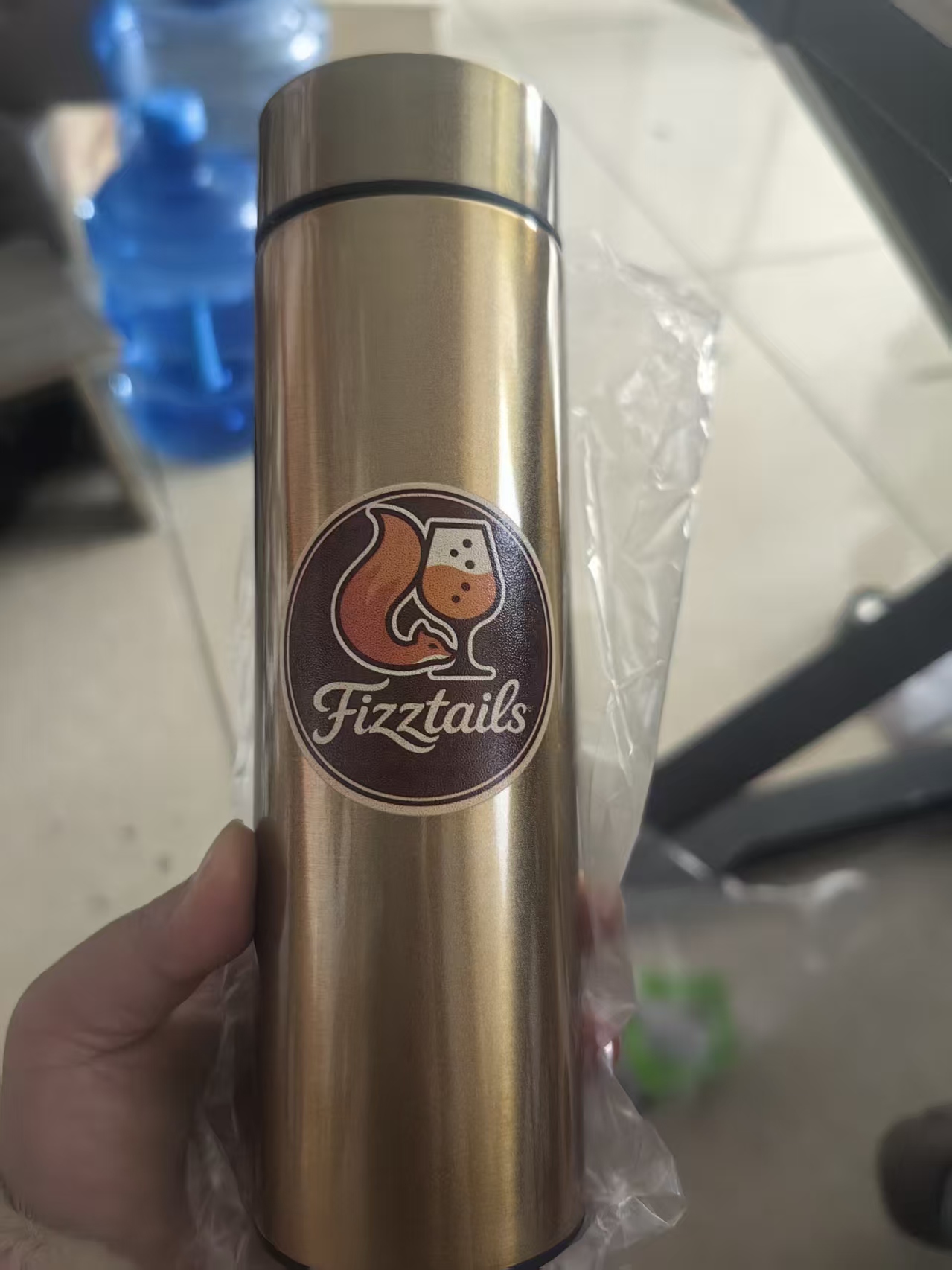 Coffee Tea Name - Logo Name 500ml Trinkflasche mit LED-Deckel,