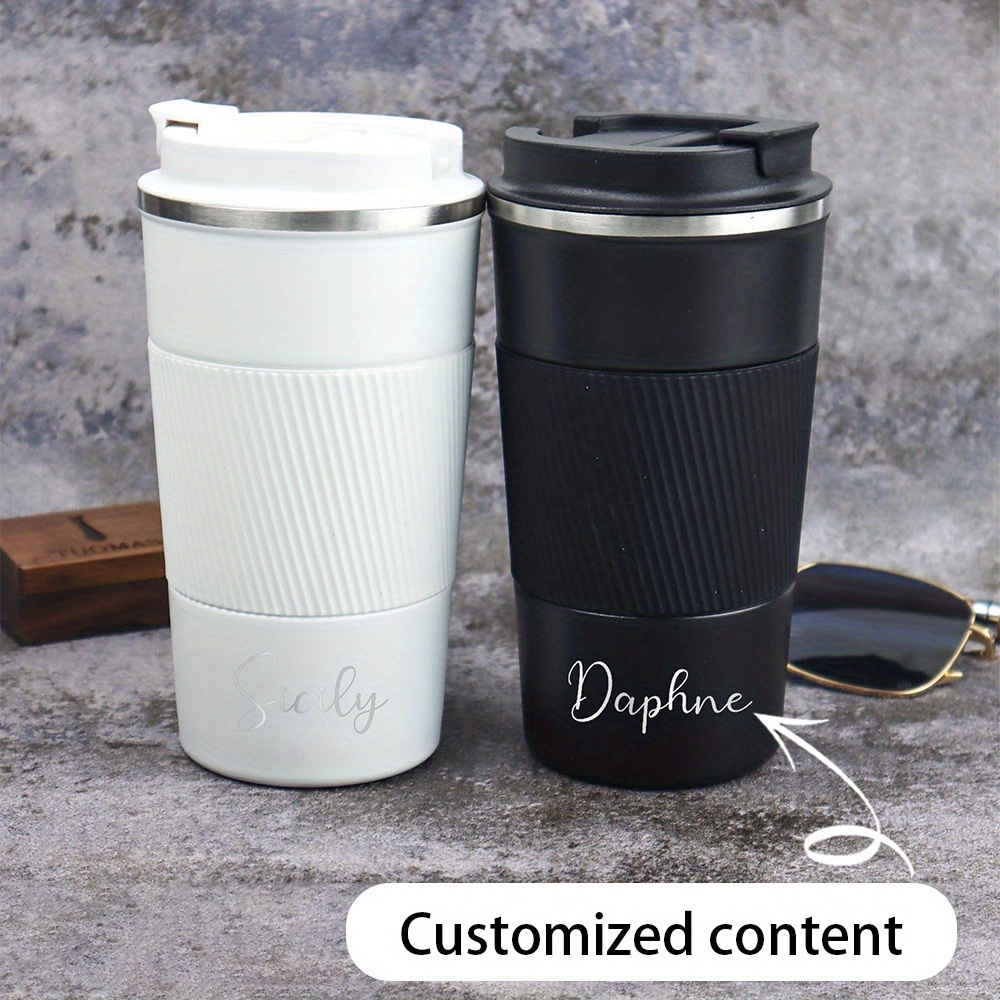 Coffee Tea Name - Personalisierter Edelstahl-Reise-Kaffeebecher mit Gravur, Klappdeckel, Rutschfester