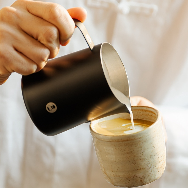 Timemore Co-Branded Dharma Lat – Barista Milk Jug Bewertung und Preis